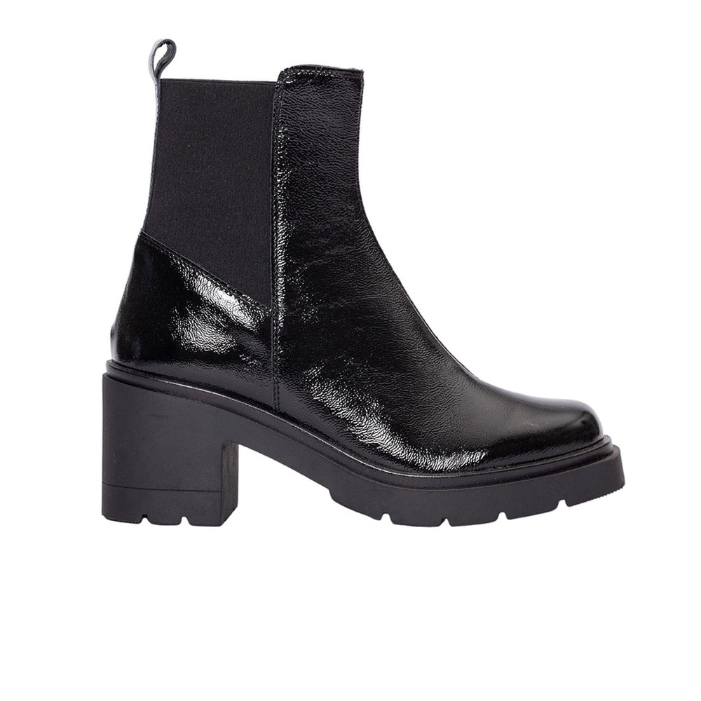 Ateliers Skylar pull on ankle boot in black patent leather women’s size 10